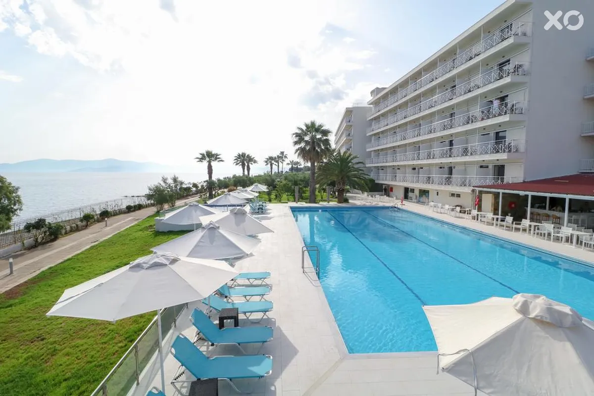 Calamos Beach Hotel