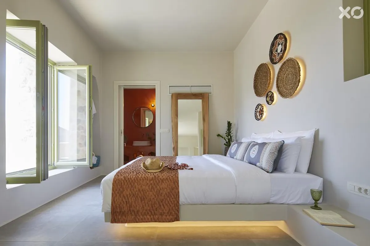 Aeon Suites