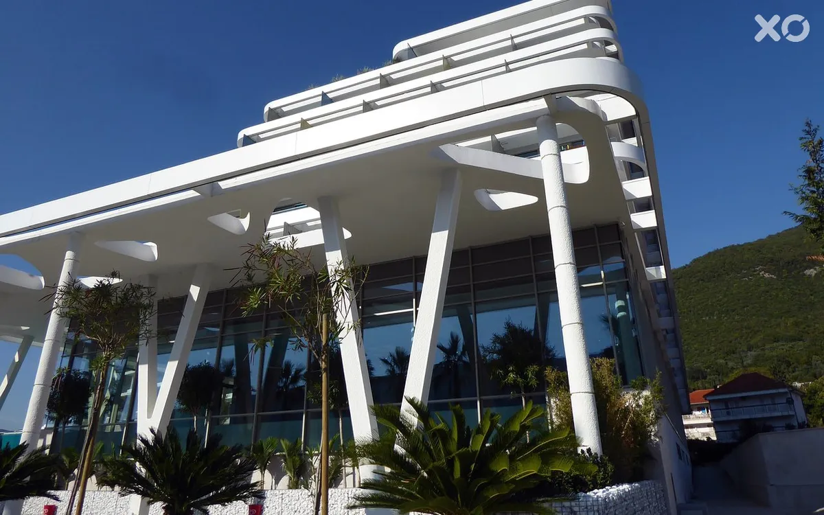 Carine Hotel Kumbor Superior