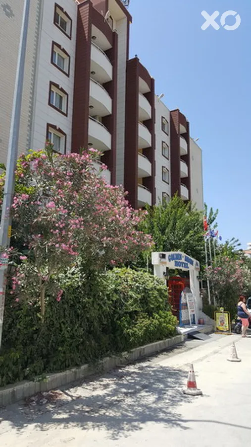 Goldenmoon Aparthotel