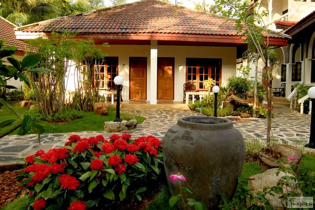 Tropica Bungalow