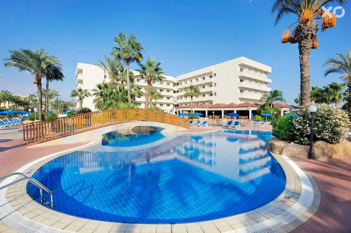 Nissiana Hotel