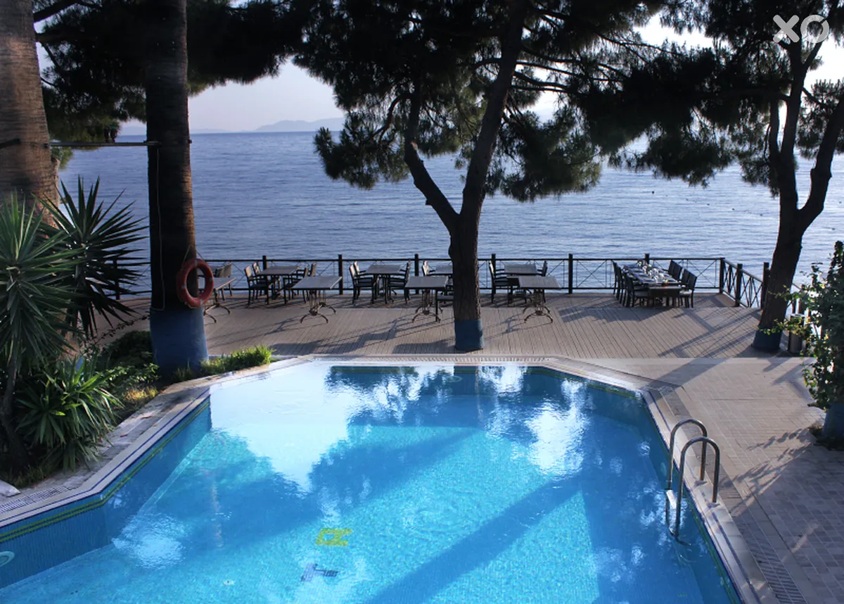 Arora Hotel