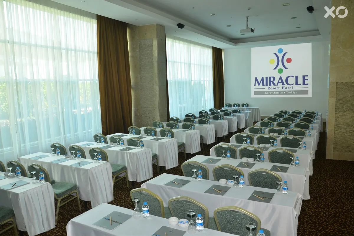 Miracle Resort Hotel