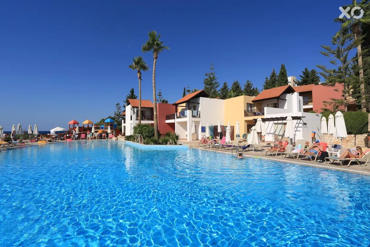 Kapetanios Aqua Resort
