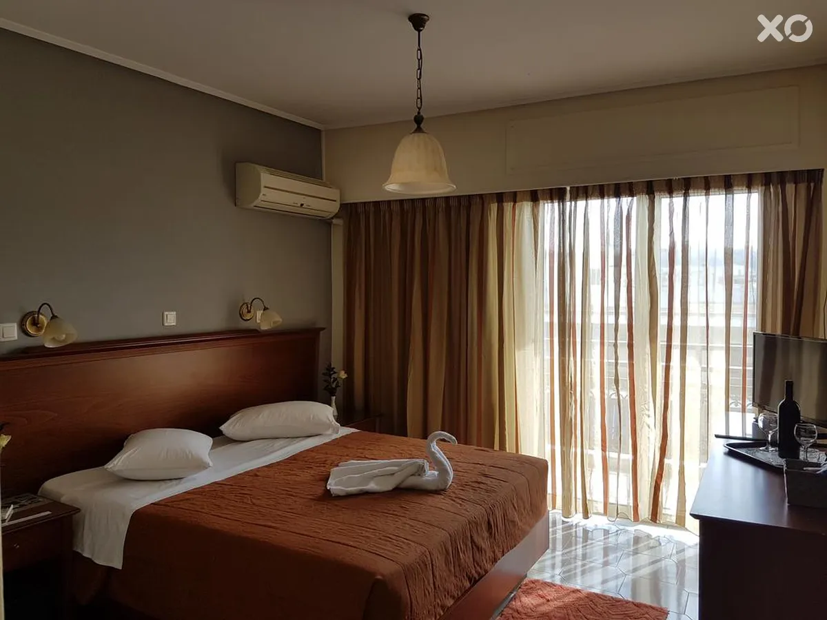 Apollo Hotel