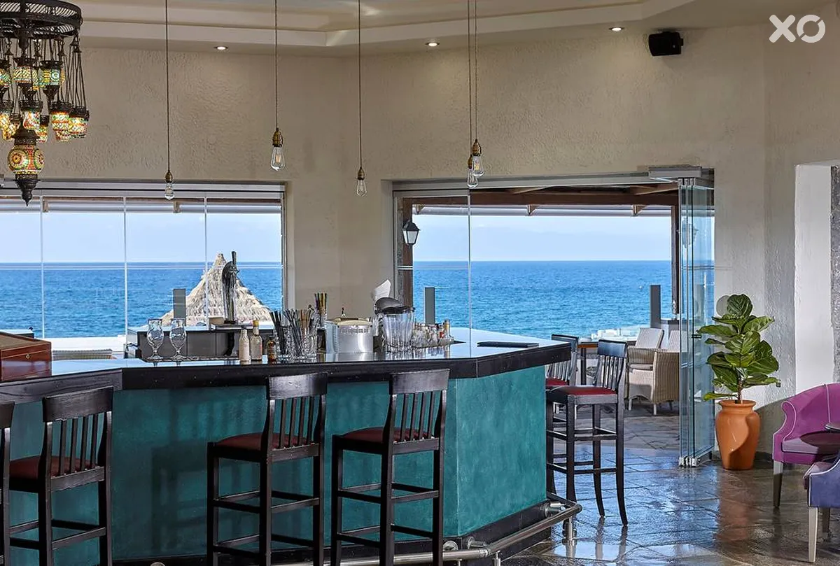 Alexander Beach Hotel & Village