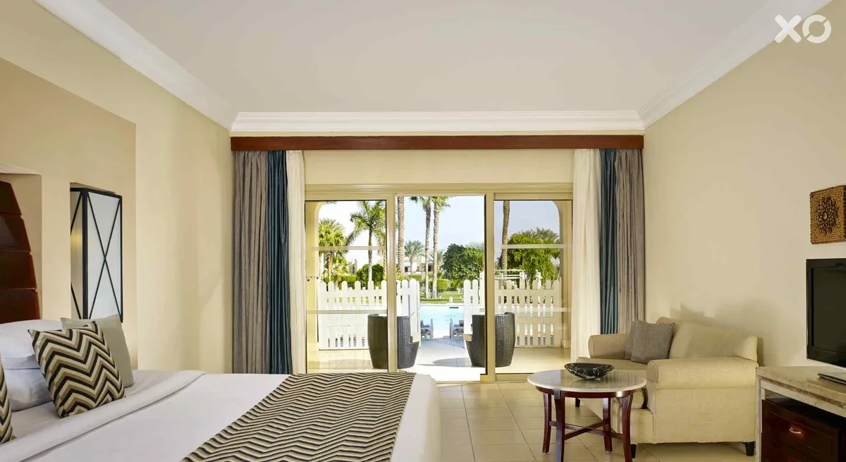 Coral Sea Holiday Resort & Aqua Park