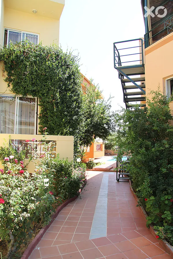 Elotia Hotel