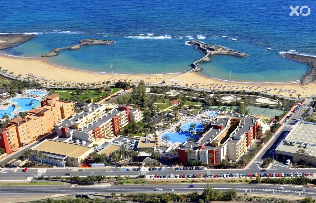 Elba Carlota Beach & Convention Resort