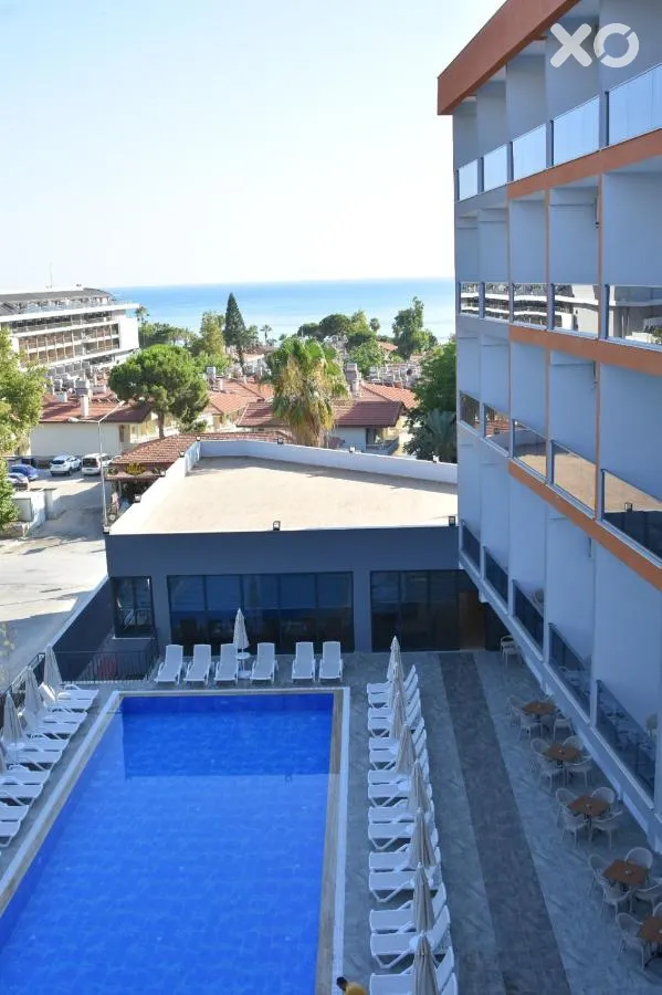 Side Golden Rock Hotel & Spa
