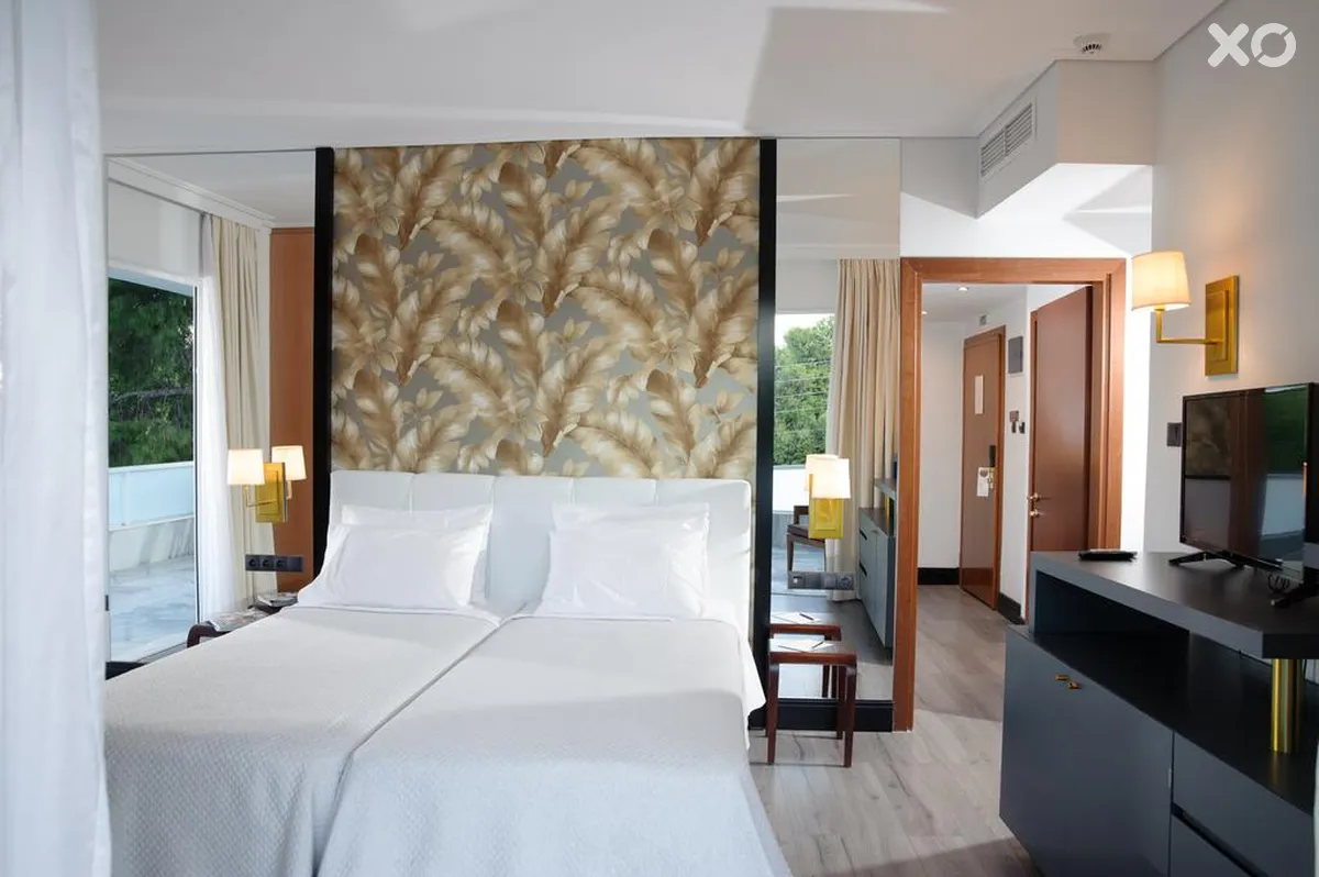 Athenian Riviera Hotel & Suites