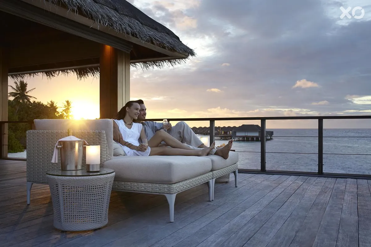 Dusit Thani Maldives Hotel