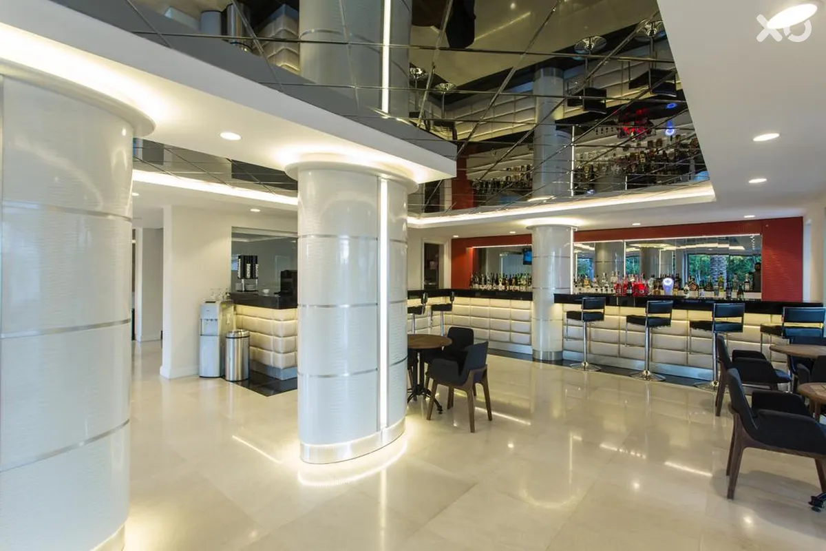 Falcon Club Hotel
