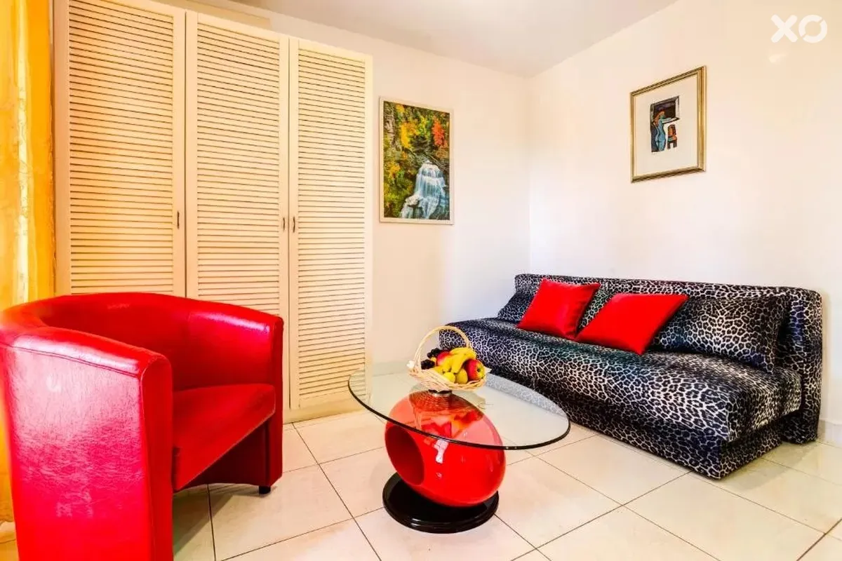 Sun Rose Apartments