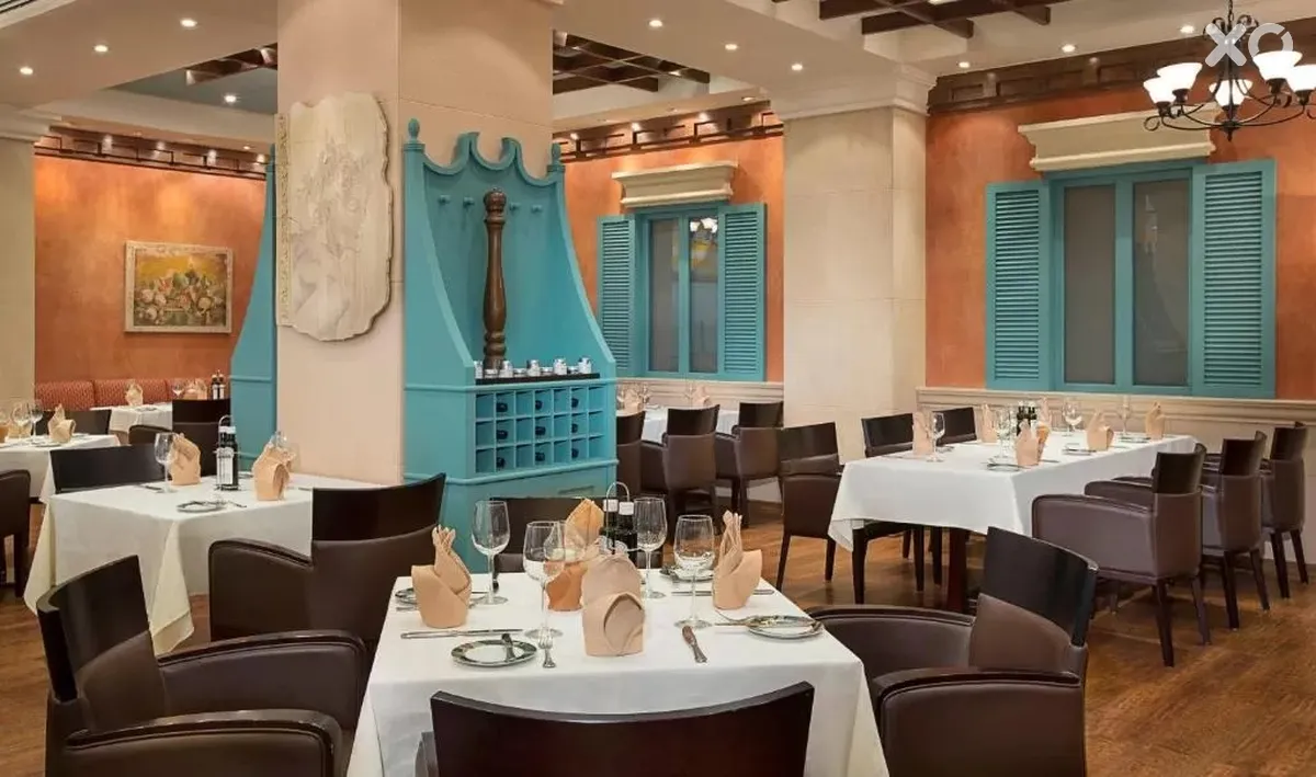 Radisson Blu Hotel & Resort Al Ain