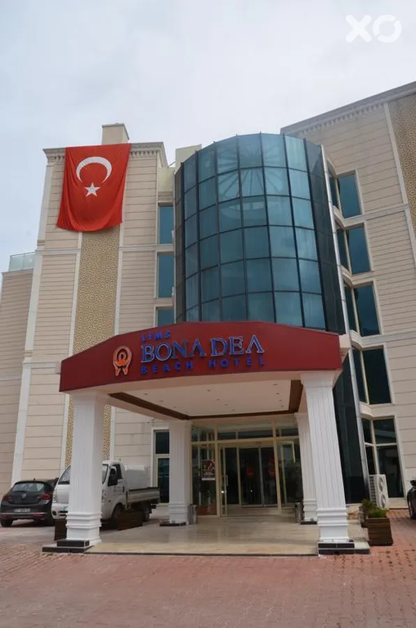 Lims Bona Dea Beach Hotel
