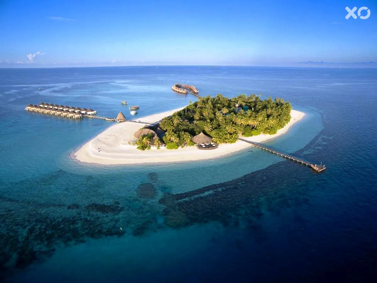 Angaga Island Resort & Spa