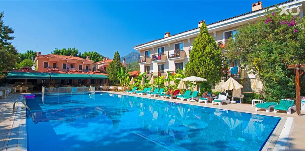 Perdikia Beach Hotel