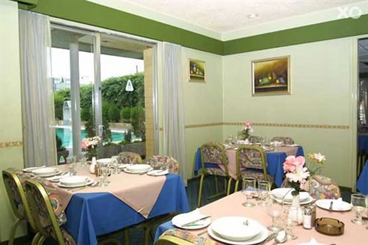 Pefkos Hotel