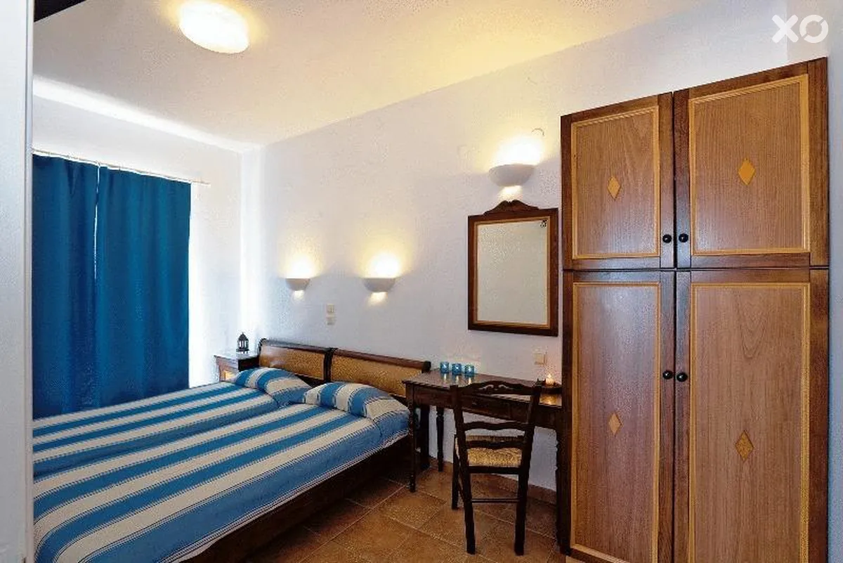 Katikies Studios & Apartments