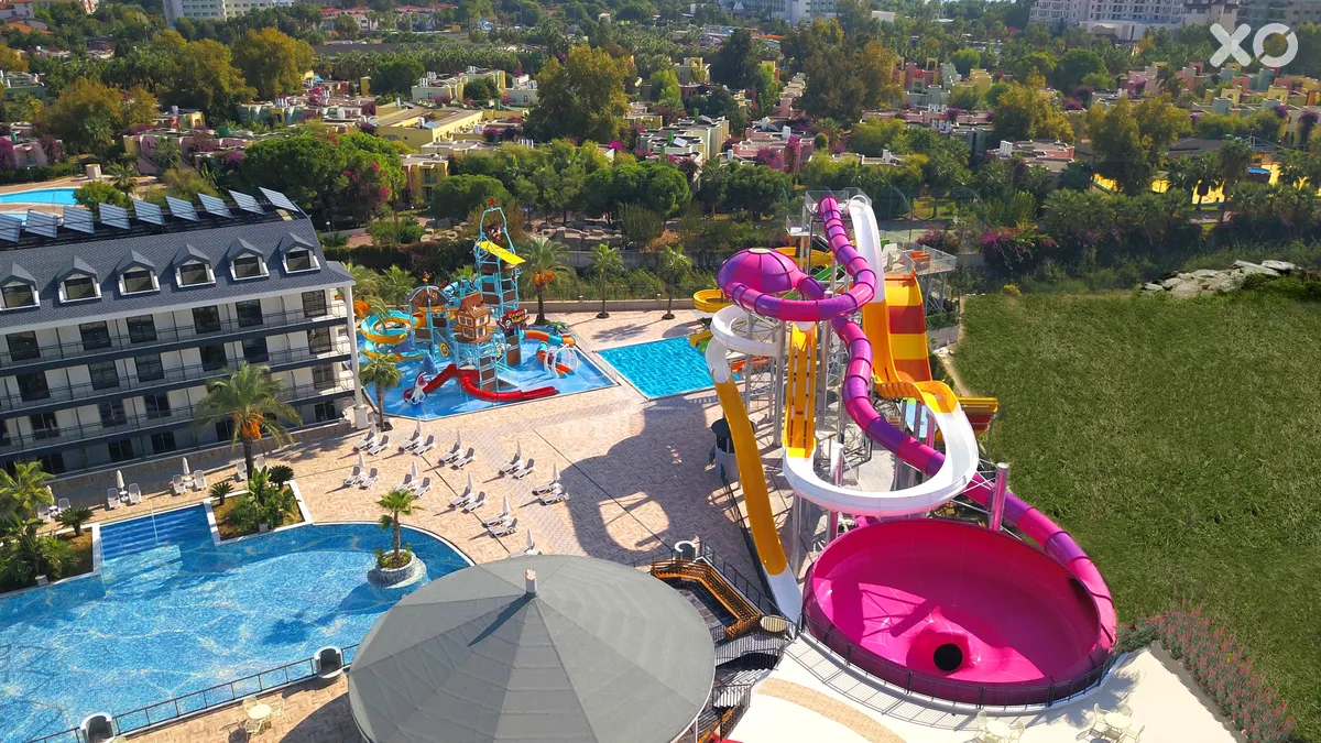 Dream World Palace