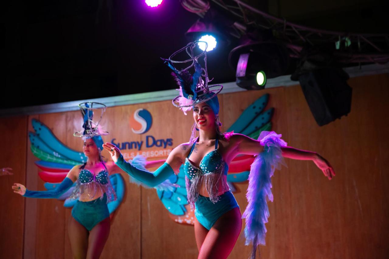 Sunny Days Mirette Family Apartments & Resort