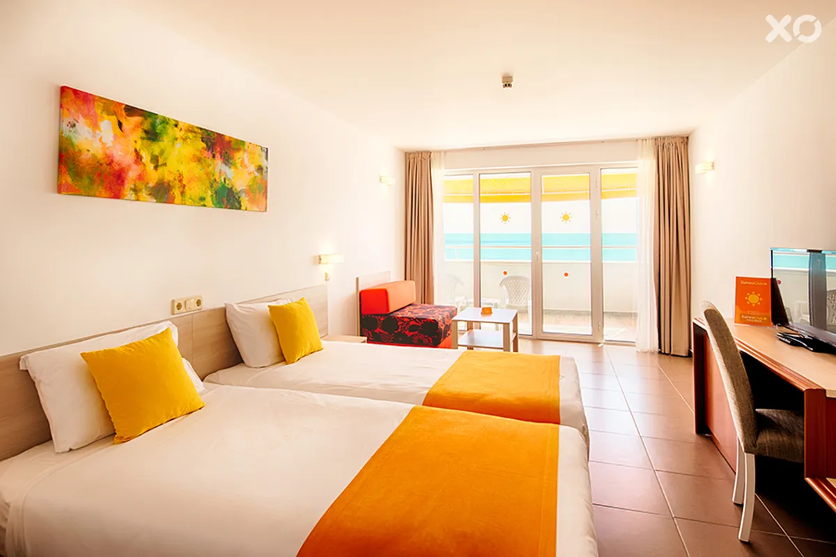 AluaSun Helios Beach