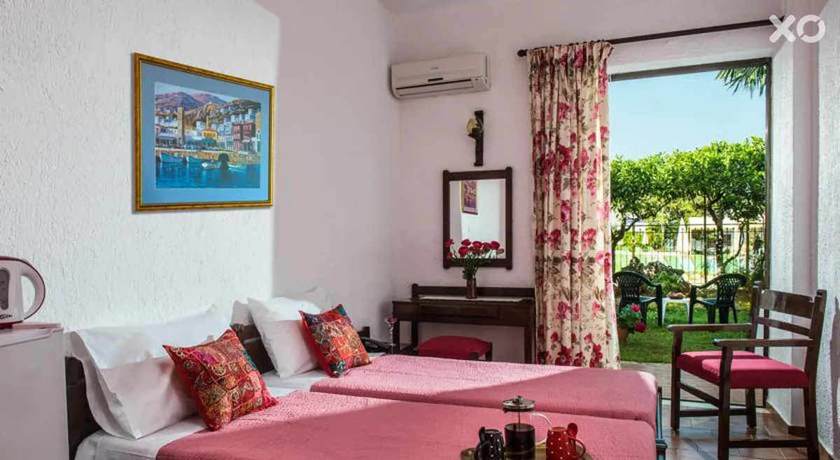 Malia Holidays Hotel