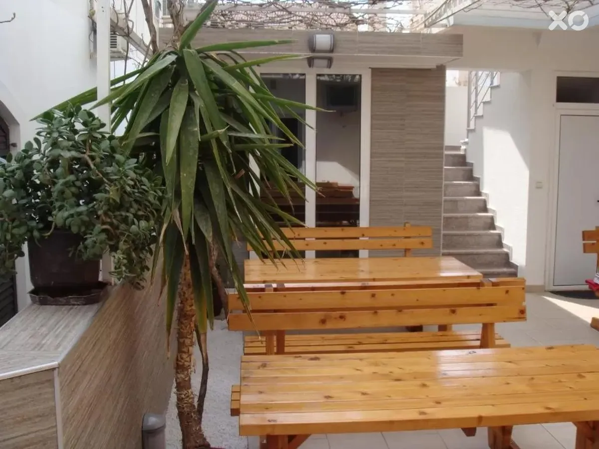Azzuro Apartments