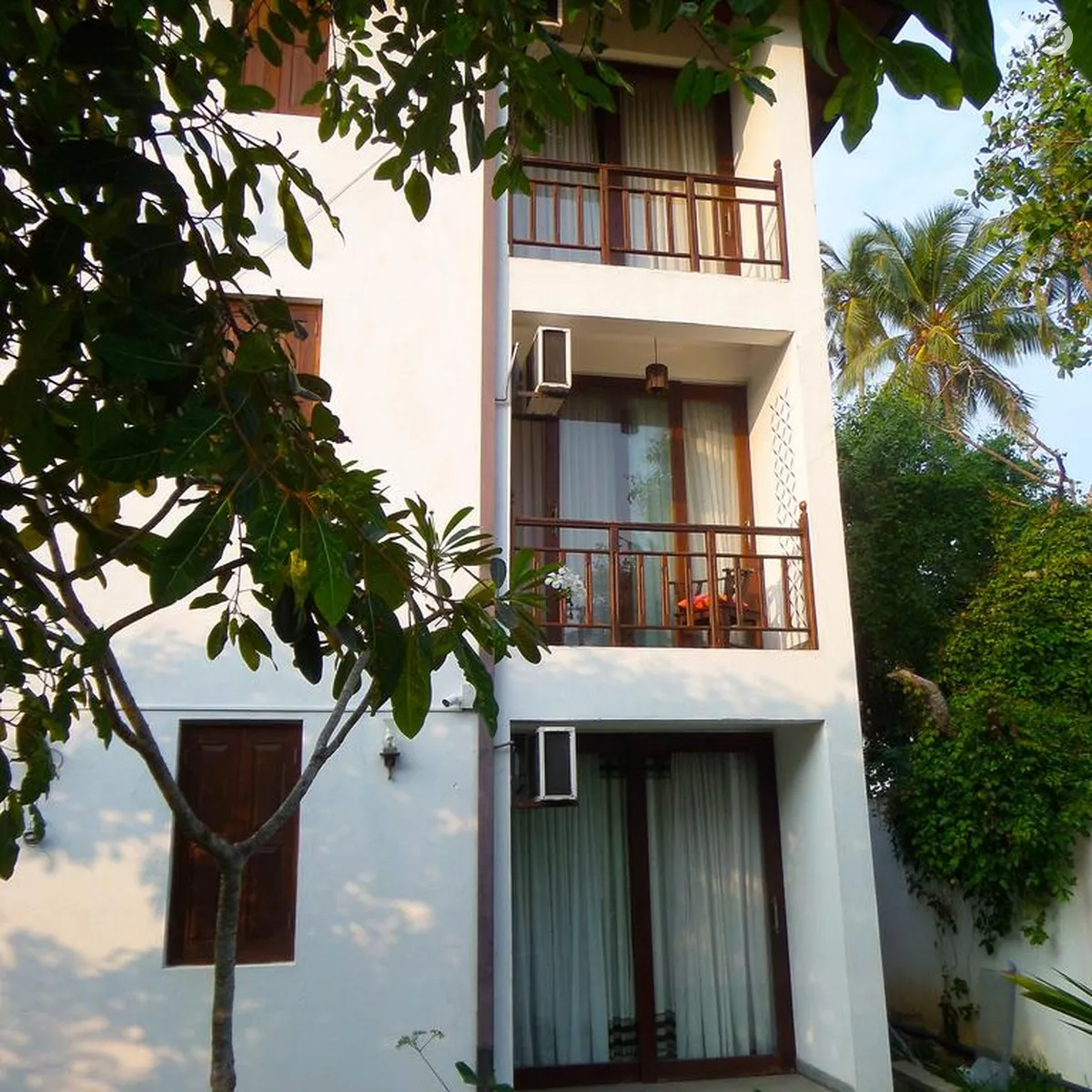 Lagoon Boutique Hotel