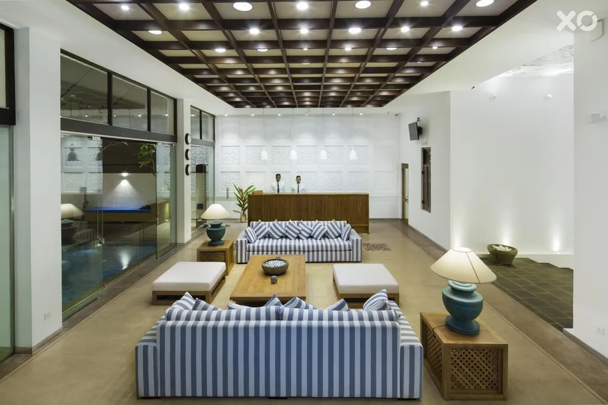Lucky Elephant Hotel
