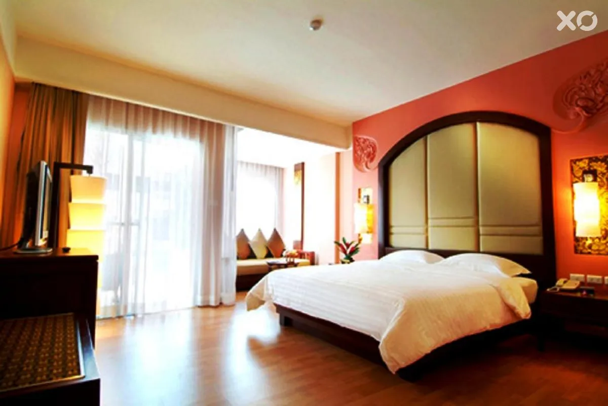 Grand Pacific Sovereign Resort & Spa