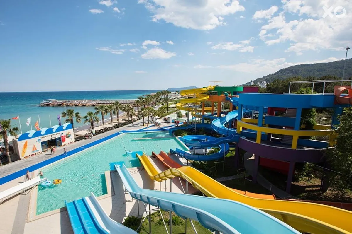 Rixos Sungate Hotel
