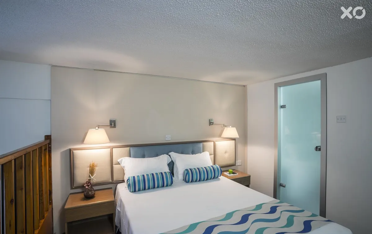 Cavo Maris Beach Hotel