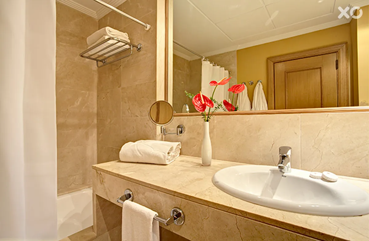 Grupotel Playa de Palma Suites & Spa