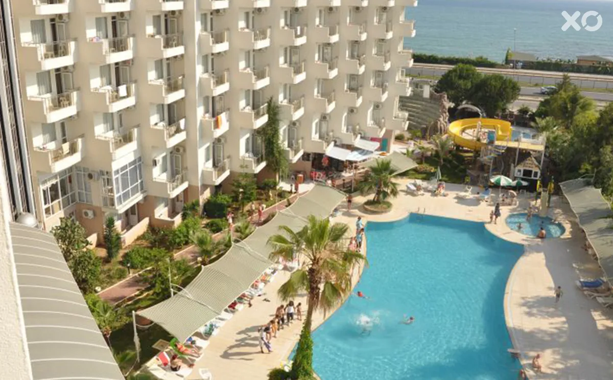 Asrin Beach Hotel