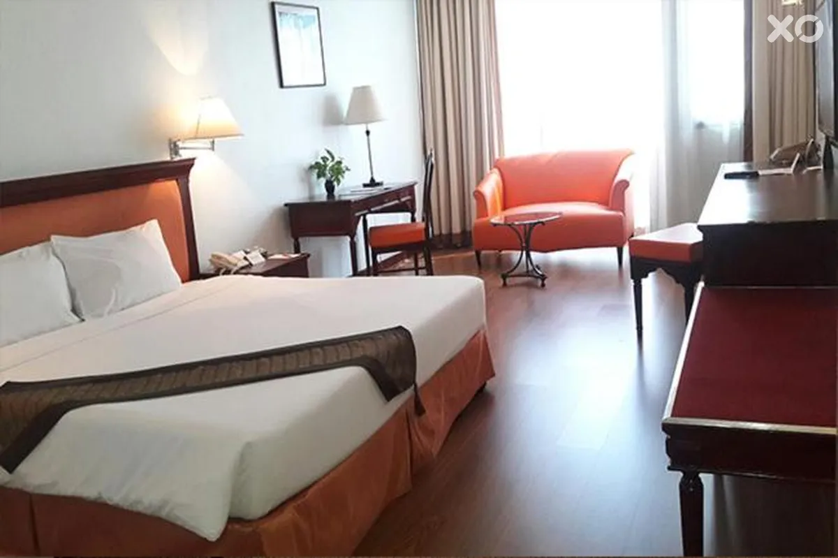 Tai-Pan Hotel