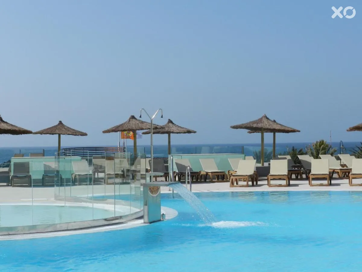 HD Beach Resort & Spa