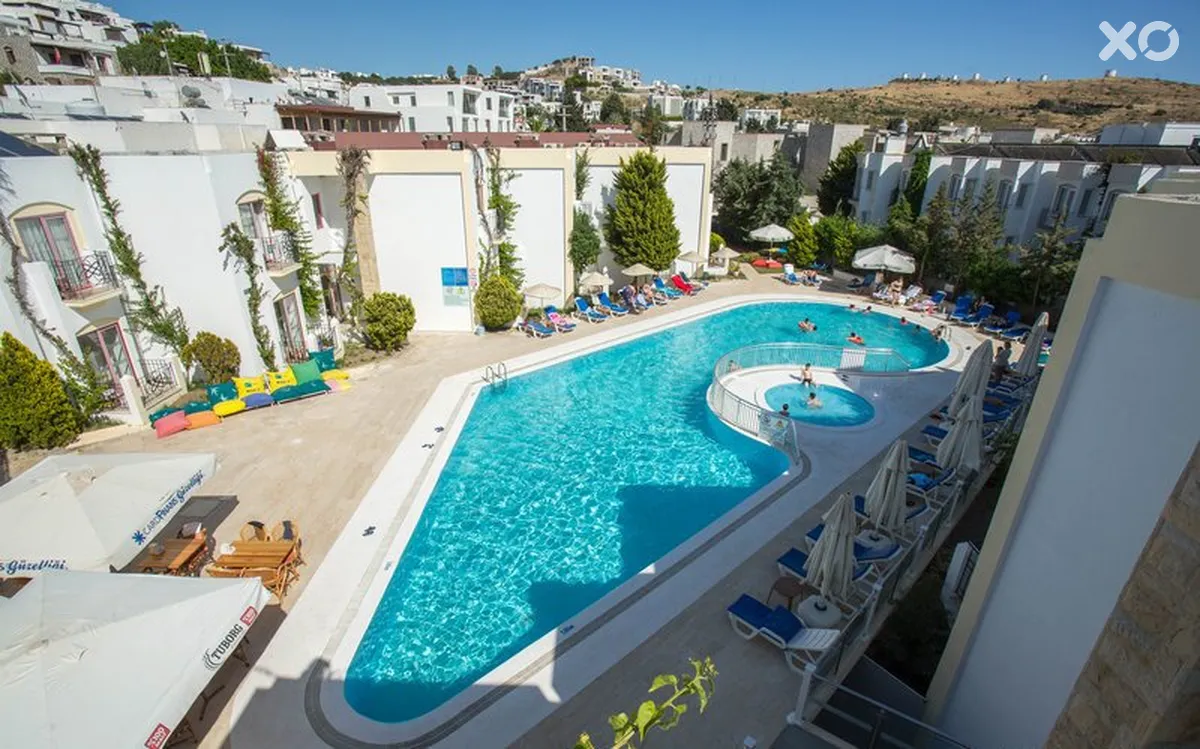 Serpina Hotel