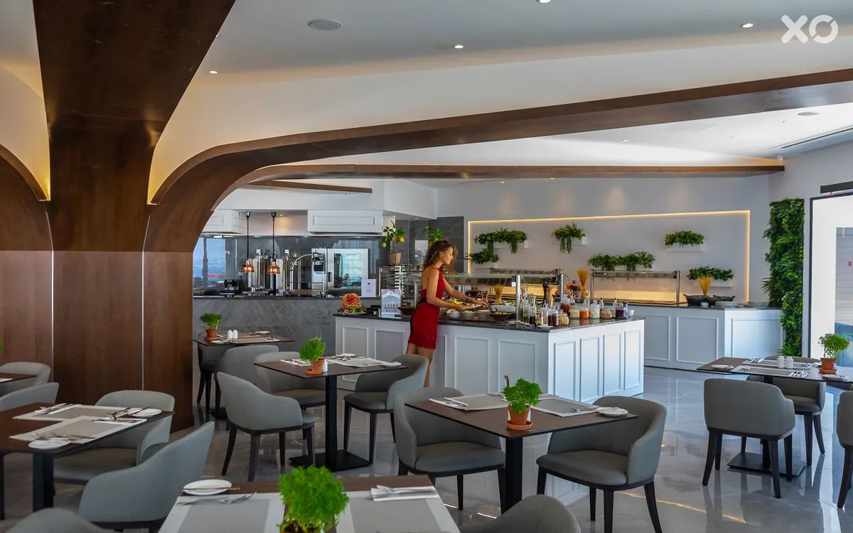 Leonardo Crystal Cove Hotel & Spa by the Sea