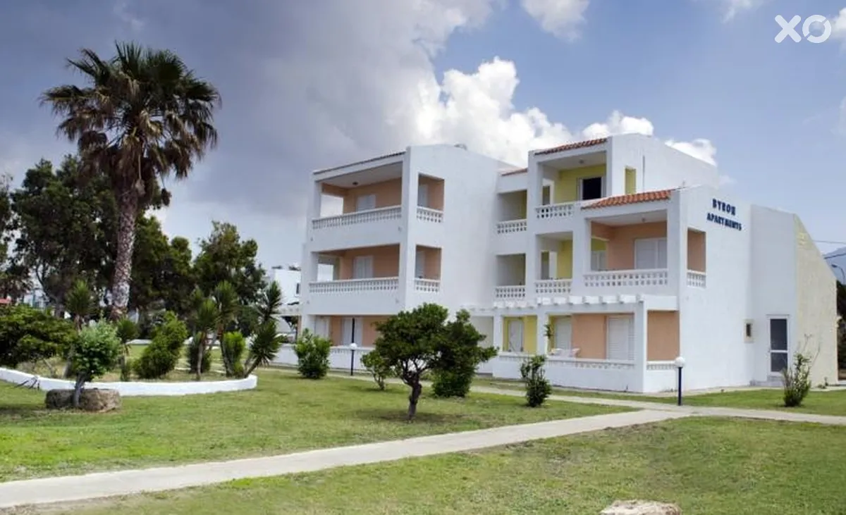 Byron Apartments