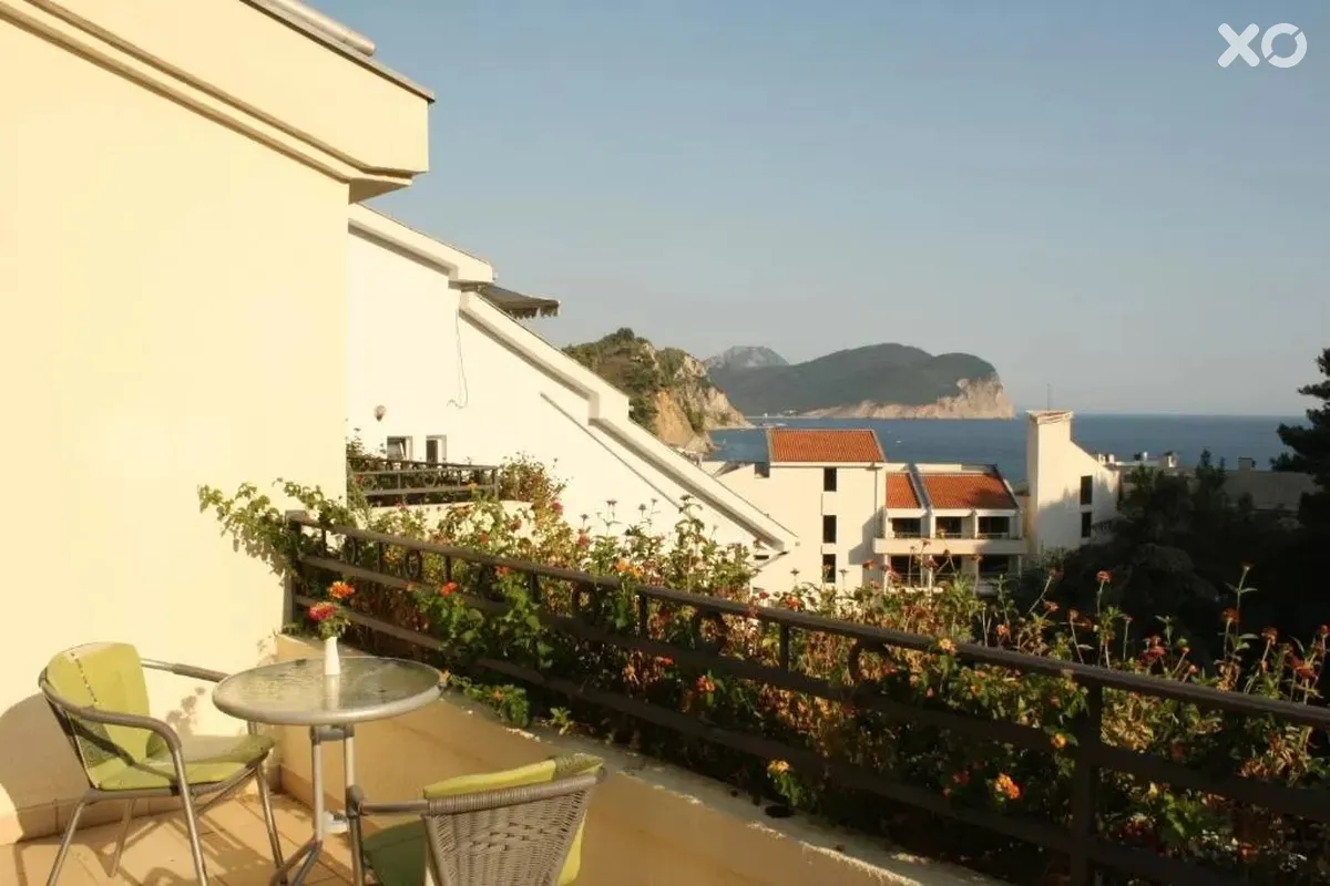 Danica Hotel