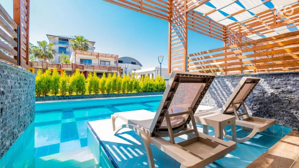 Feniks Hotel