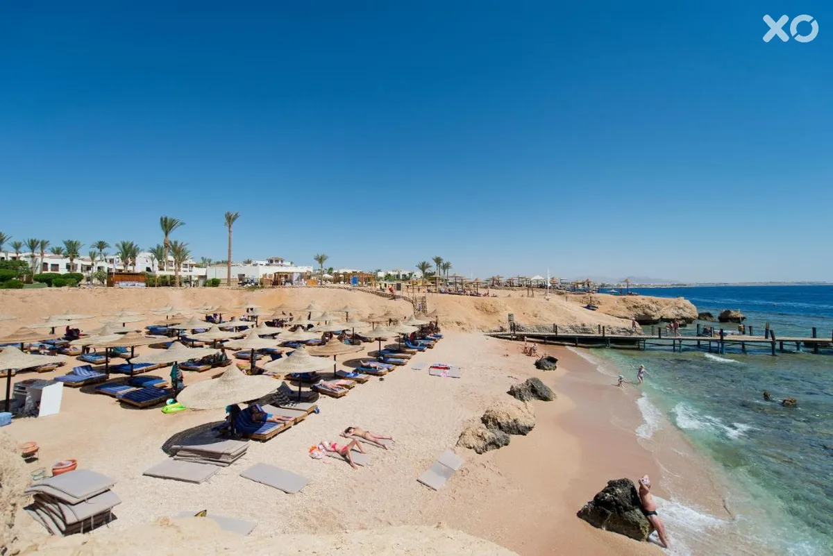 Amphoras Beach