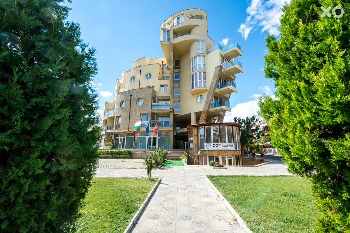 Vechna R Resort
