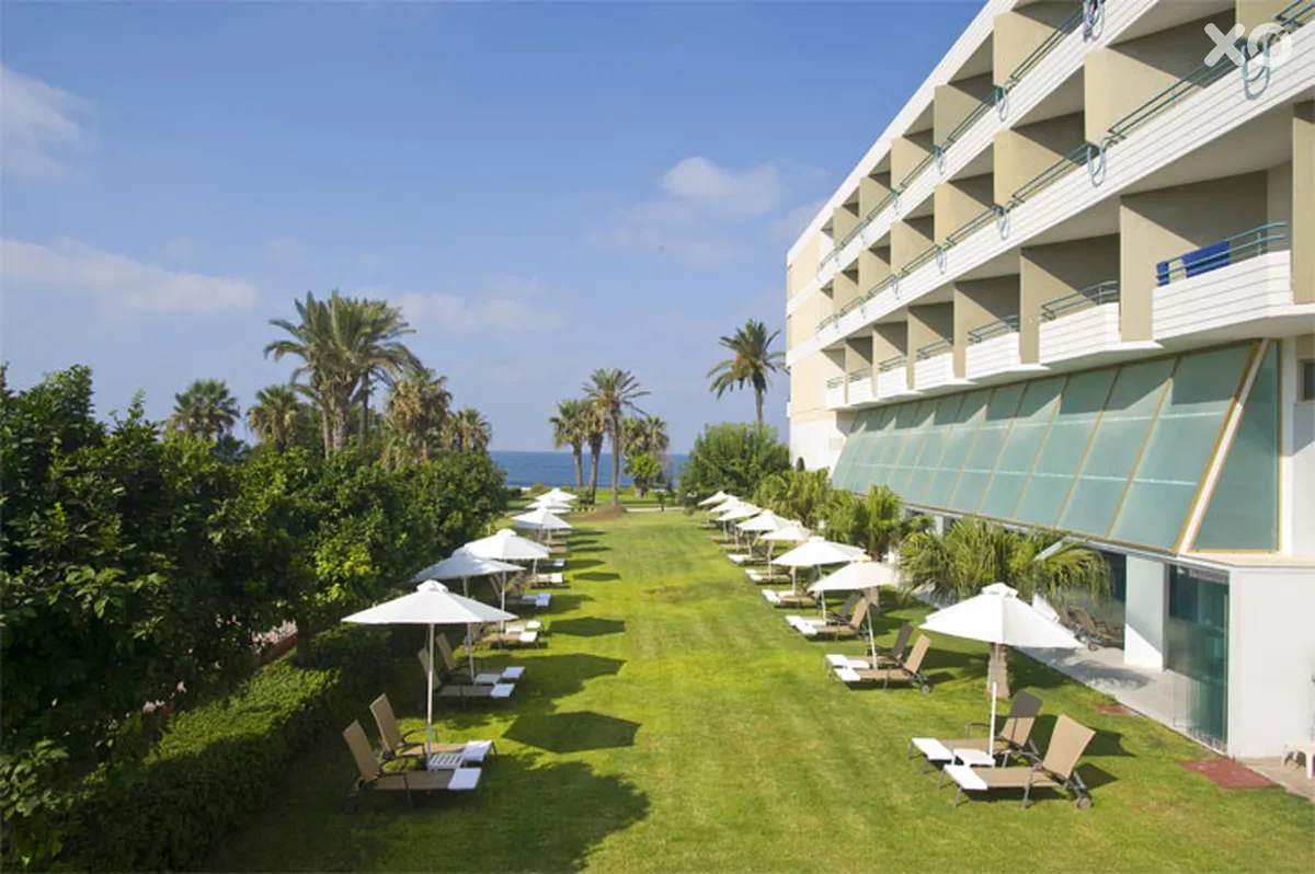 Louis Imperial Beach Hotel