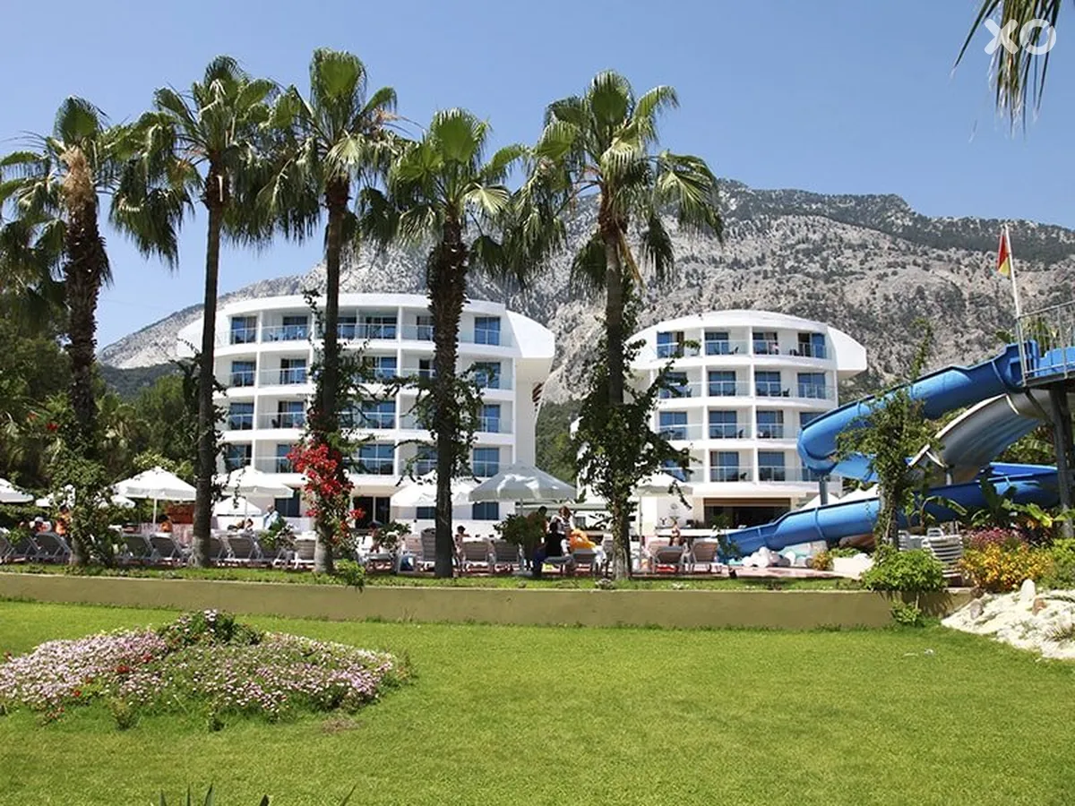 Ring Beach Hotel