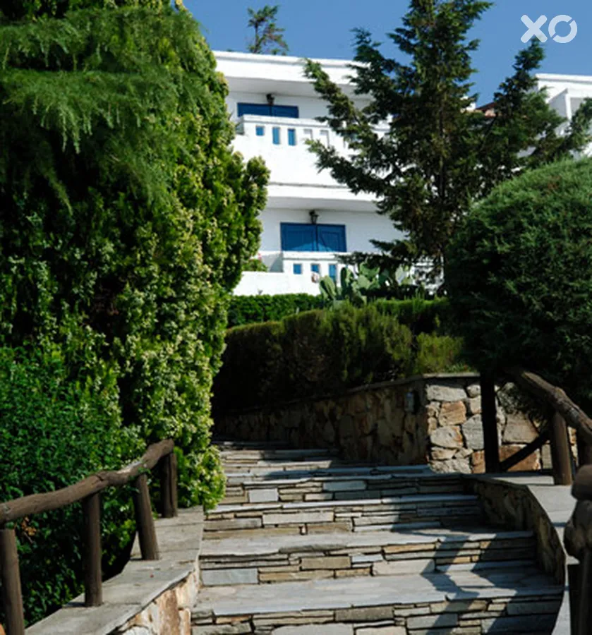 Agionissi Resort