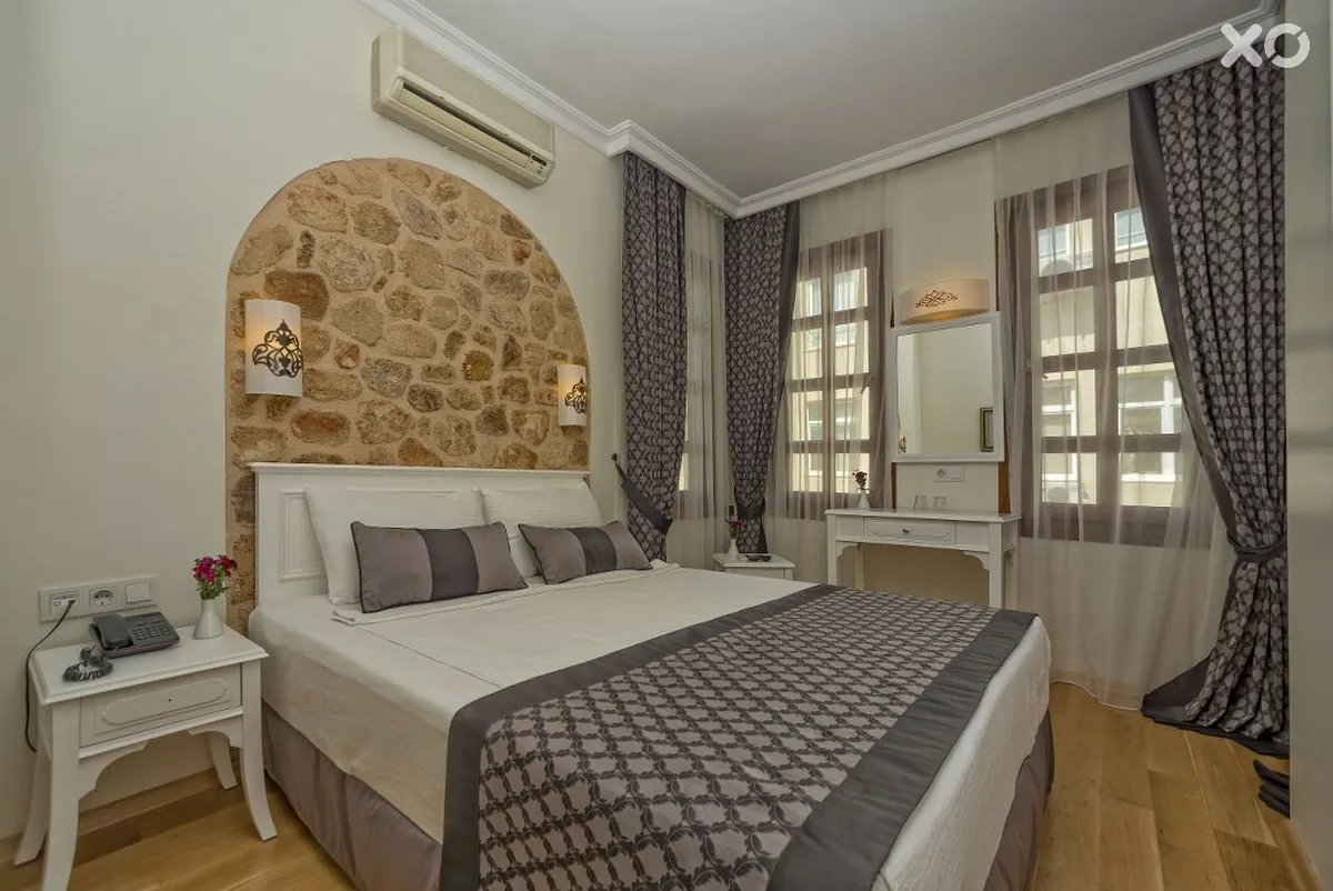 Argos Hotel